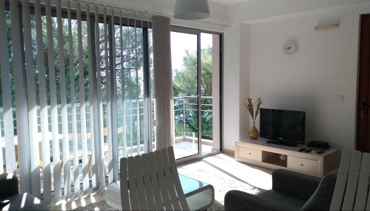 Apartments Acacia Hill Thenovici Luaran gambar